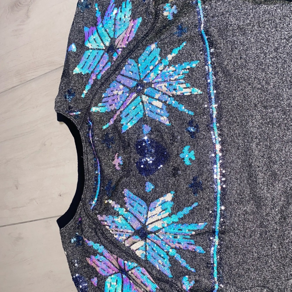 Victoria's Secret Pink Gray Sequin Top - Picture 8 of 8